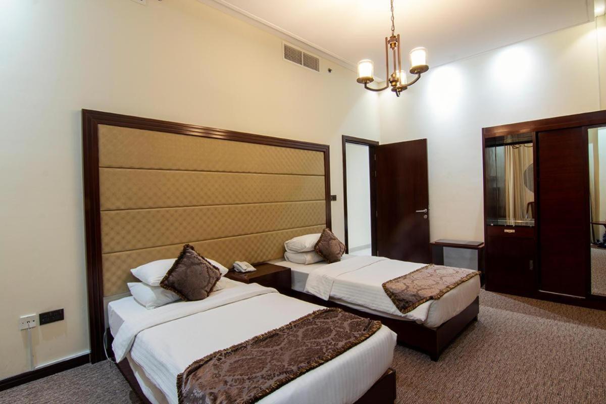 Better Living Hotel Apartments Dubai Exterior photo