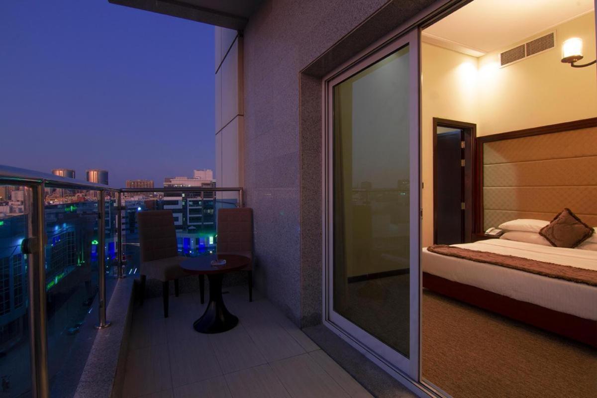 Better Living Hotel Apartments Dubai Exterior photo